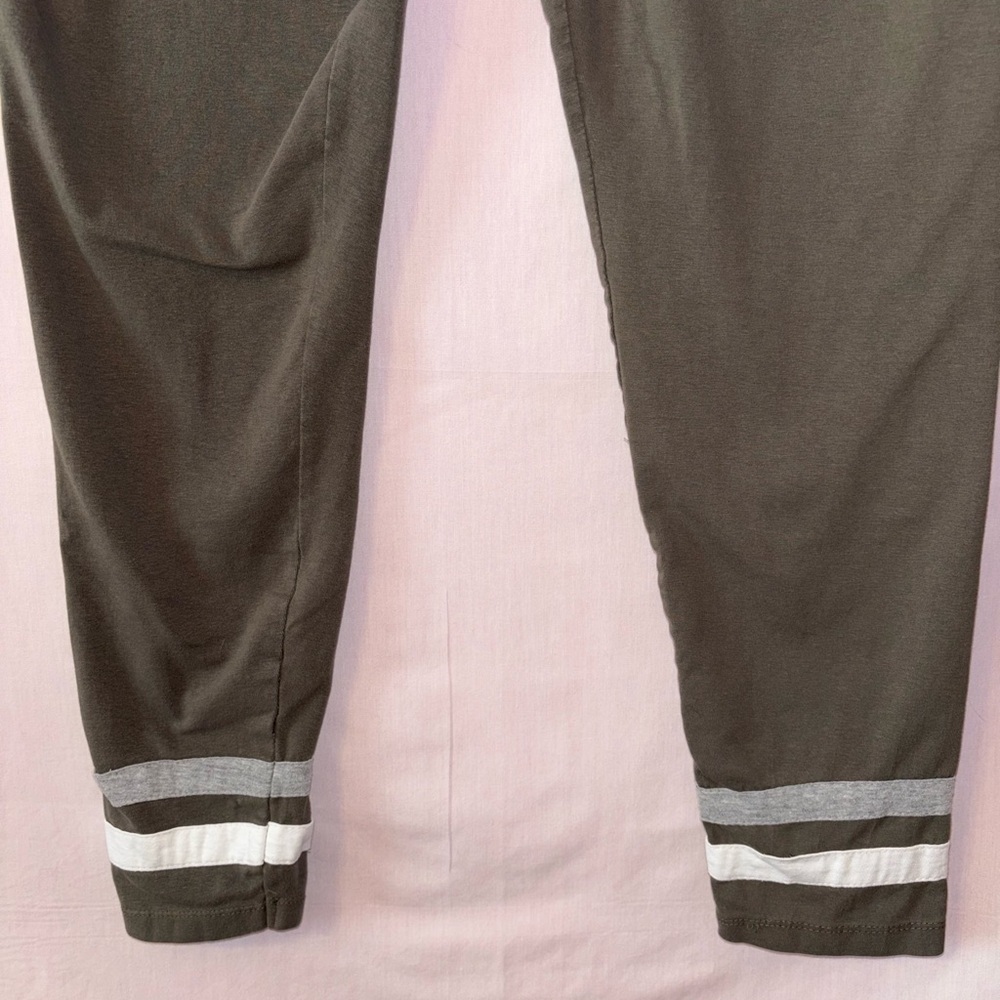The Sweatshirt Project Leggings - Picture 3 of 9